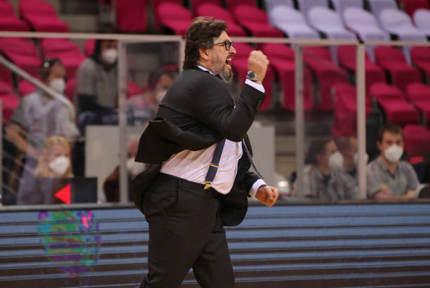 考虑到他们 考虑到他们