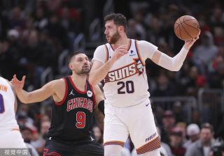 与此同时 与此同时