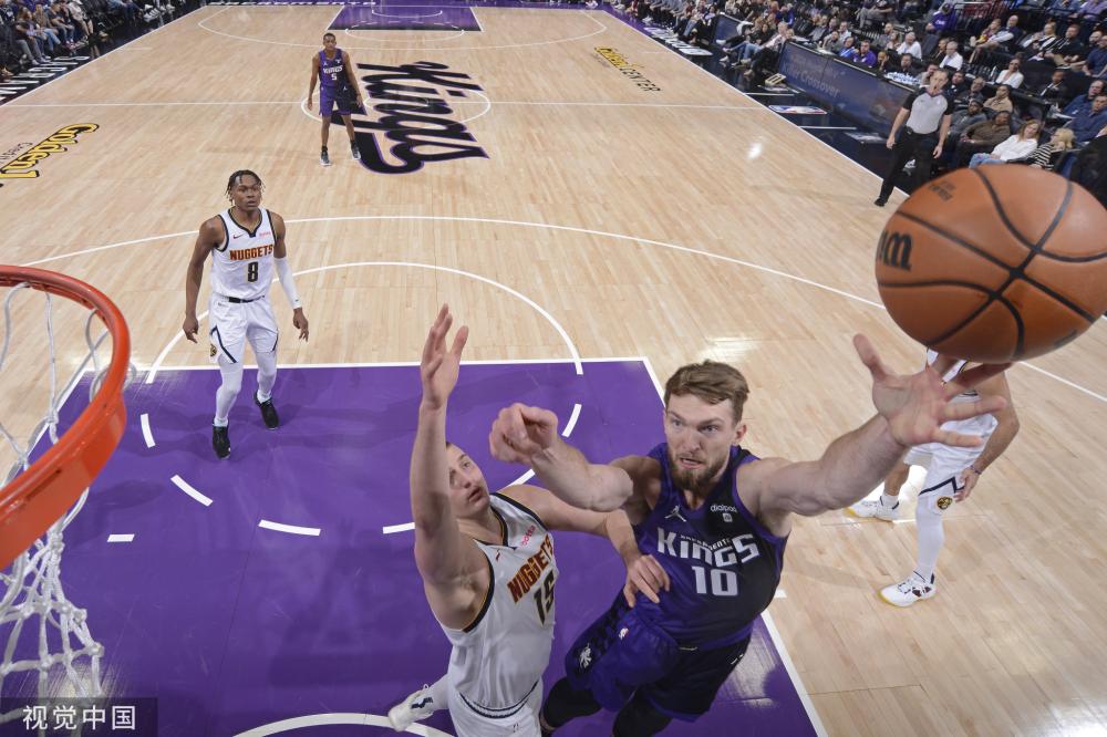 尤其是前锋 尤其是前锋