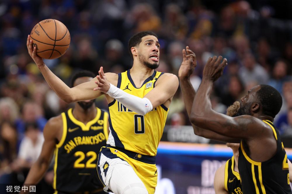 事中保持着 事中保持着